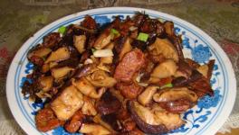 香菇炒肉的四种家常做法
